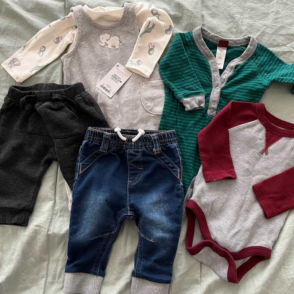 Boys 0-3 month bundle